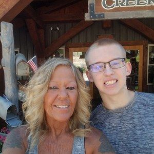 Meet your Posher, Cheryl